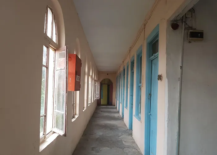 Tarihi Manisa Akhisar Hotell