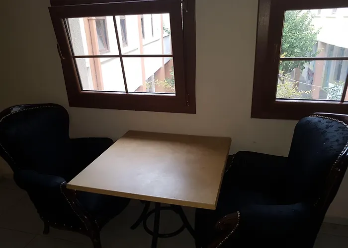 Hotel Tarihi Manisa Akhisar 2*